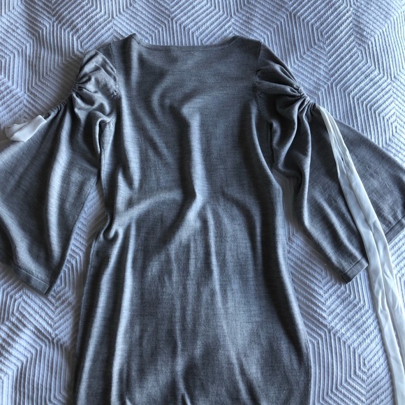 Dress - Picture 4 of 5